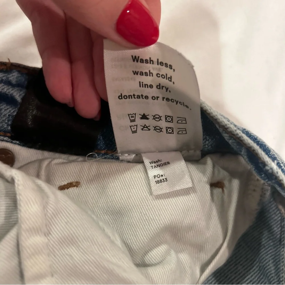 Reformation Charlie Cuffed High Rise Jean Shorts - Picture 8 of 9